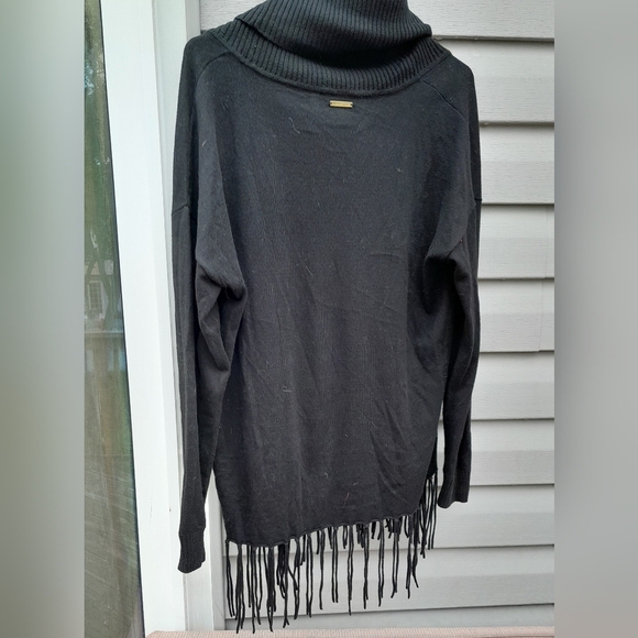 Women's Black Fringe Sweater - Picture 4 of 4